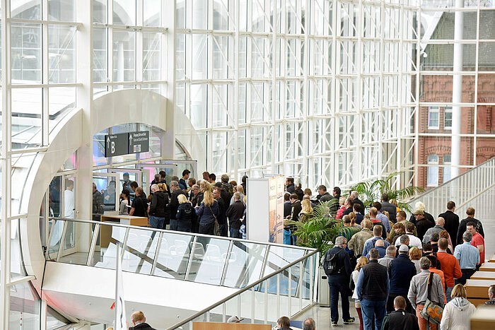 Hamburg Messe - Foyer Mitte / Skywalk