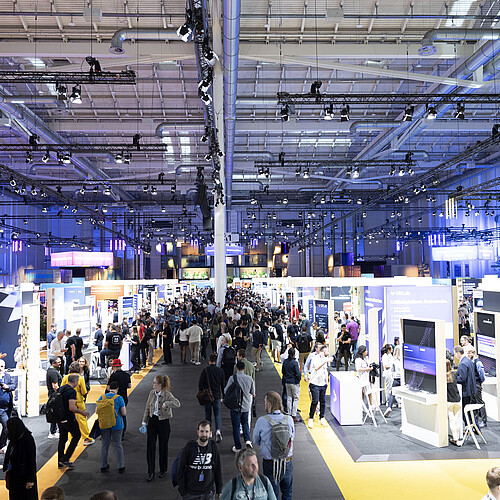 AWS Summit 2025 - Expo AWS Summit 2025 - Expo