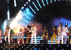 Massachusetts - Bee Gees Musical Massachusetts - Bee Gees Musical