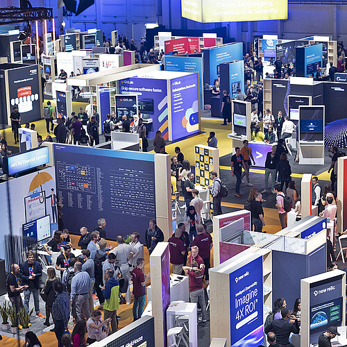 AWS Summit 2025 - Expo AWS Summit 2025 - Expo